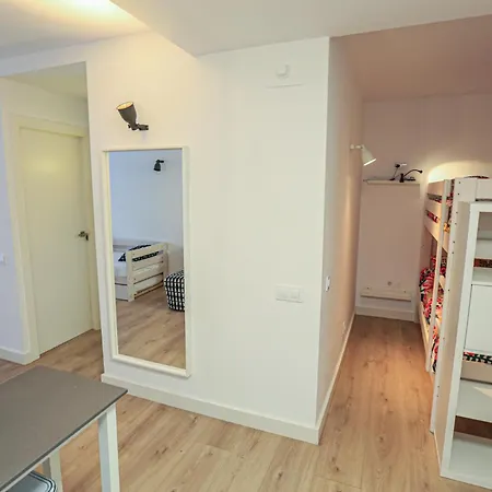 Catalunya Donna - Only Families Apartment *